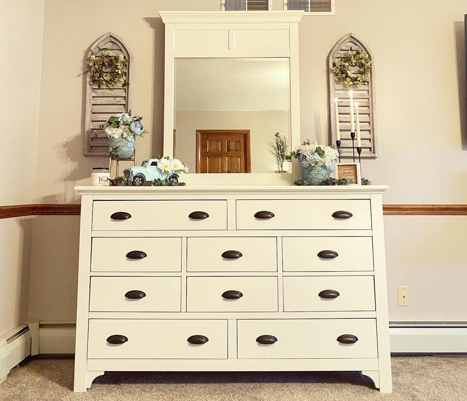 dresser